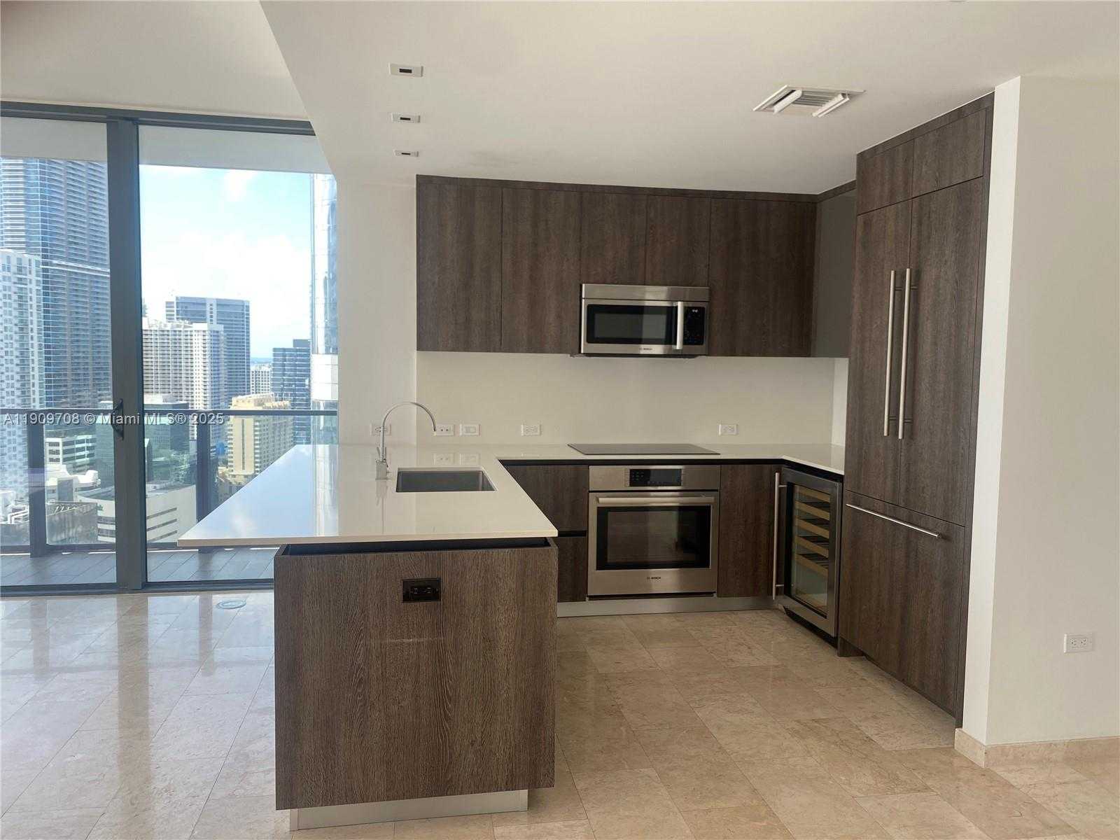 Small Image of 68 SOUTH EAST 6TH ST #2801, Miami Number 7