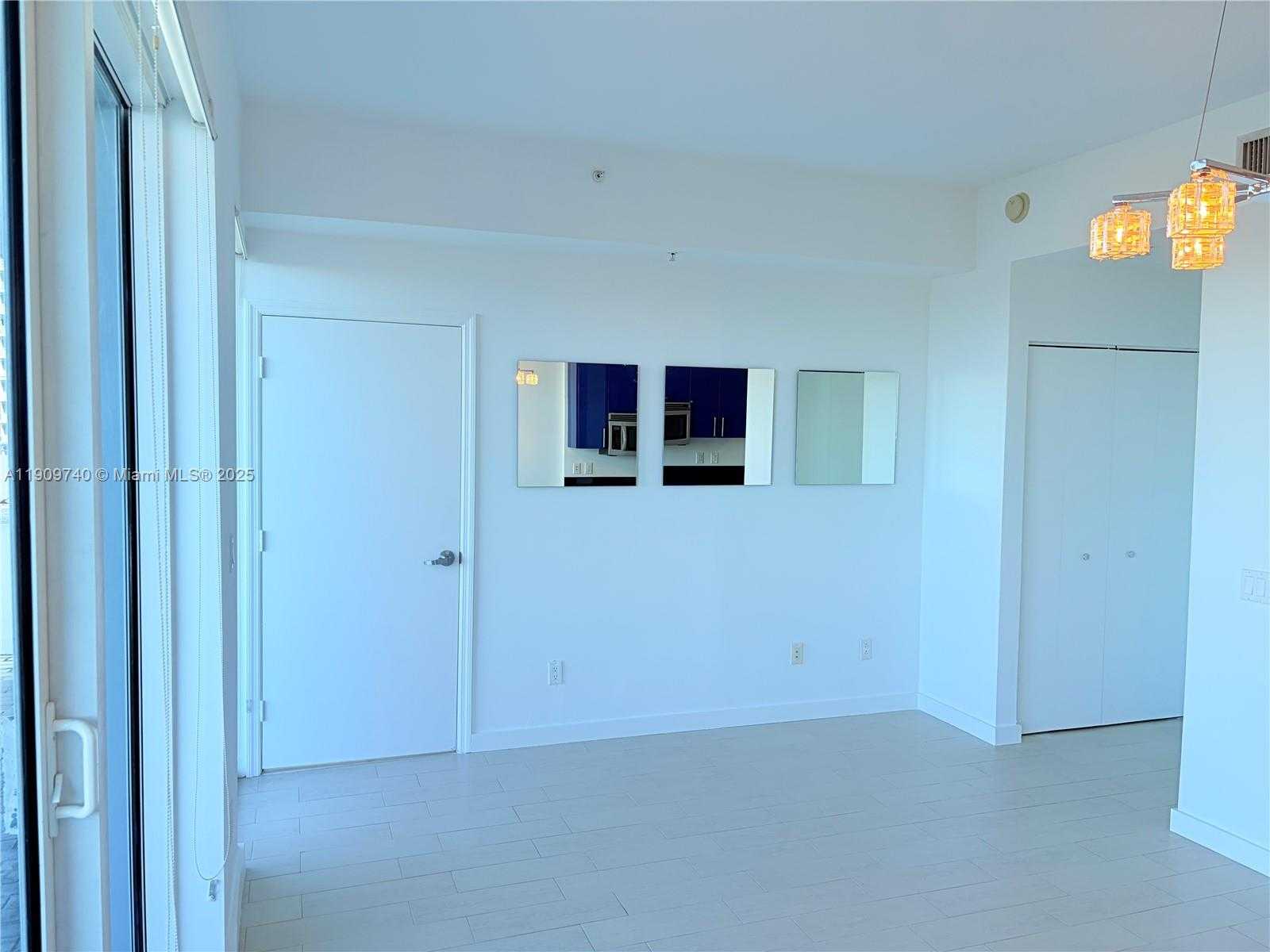 Small Image of 60 SOUTH WEST 13TH ST #1119, Miami Number 4
