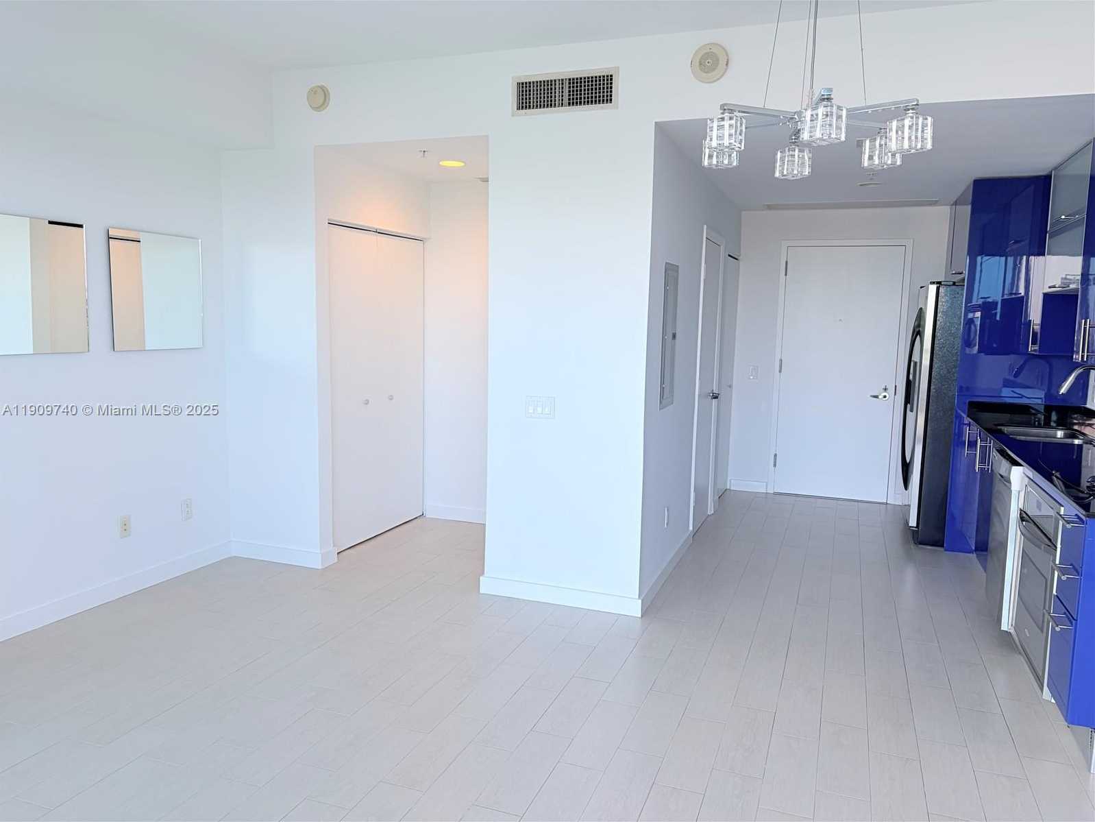 Small Image of 60 SOUTH WEST 13TH ST #1119, Miami Number 7