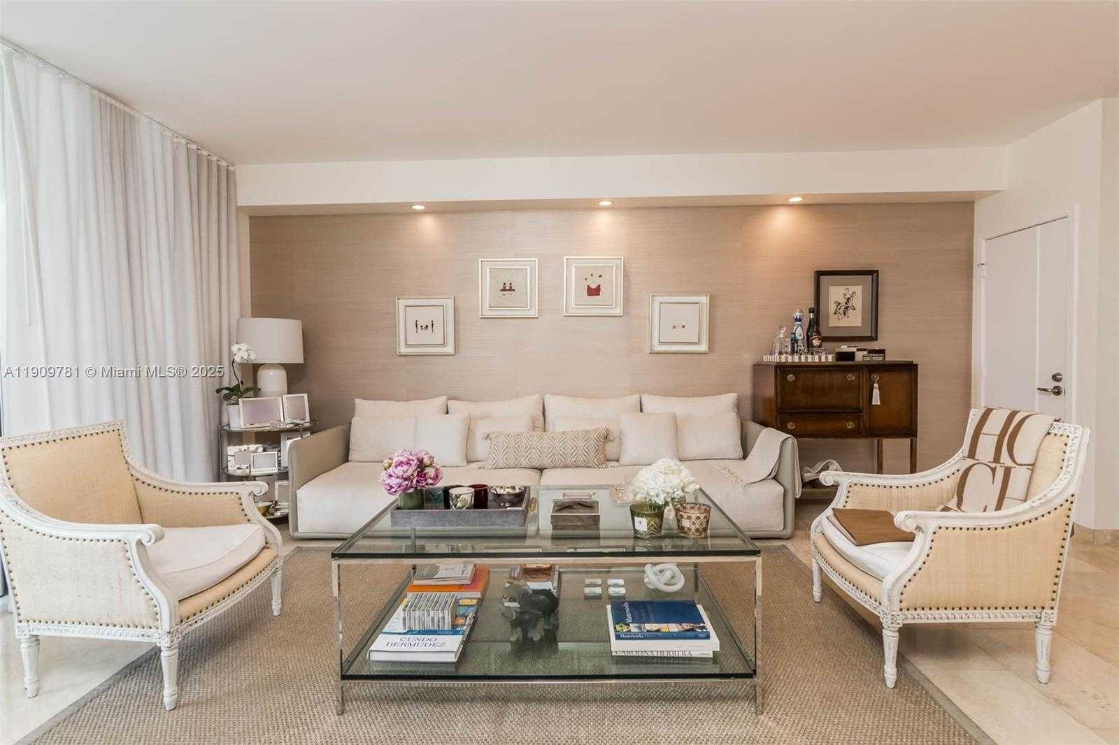 Small Image of 901 BRICKELL KEY BLVD #2702, Miami Number 3