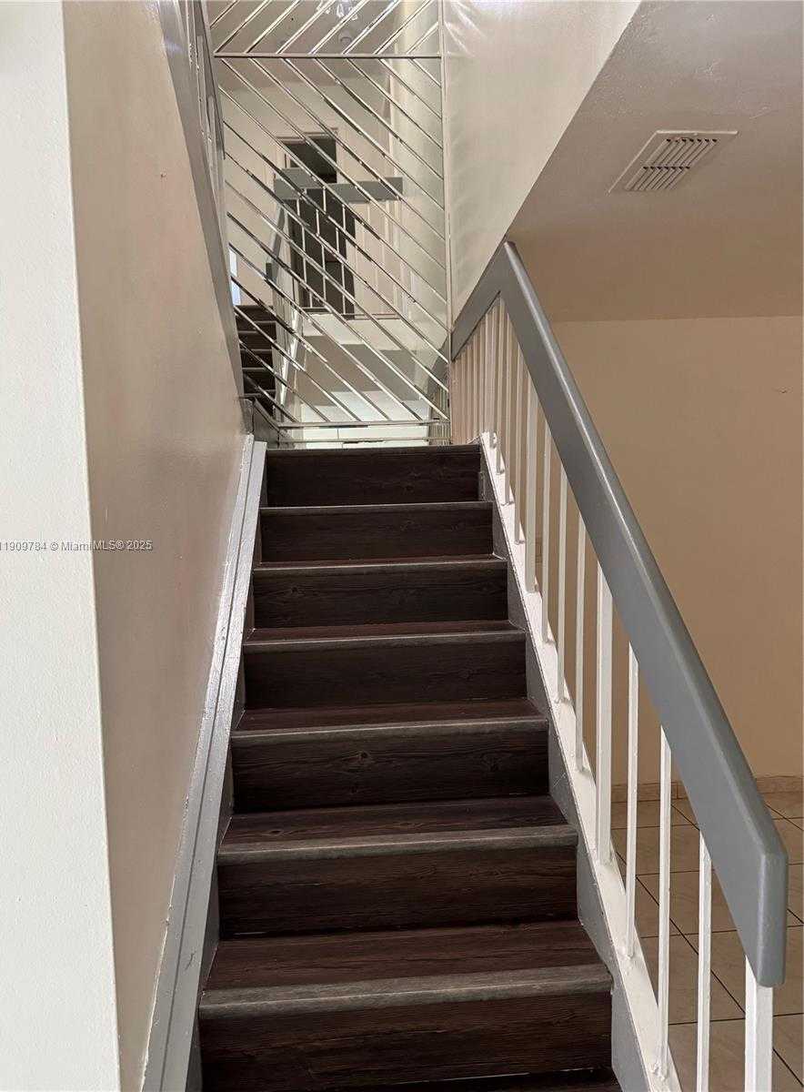 Small Image of 6025 SOUTH WEST 133RD CT, Miami Number 18