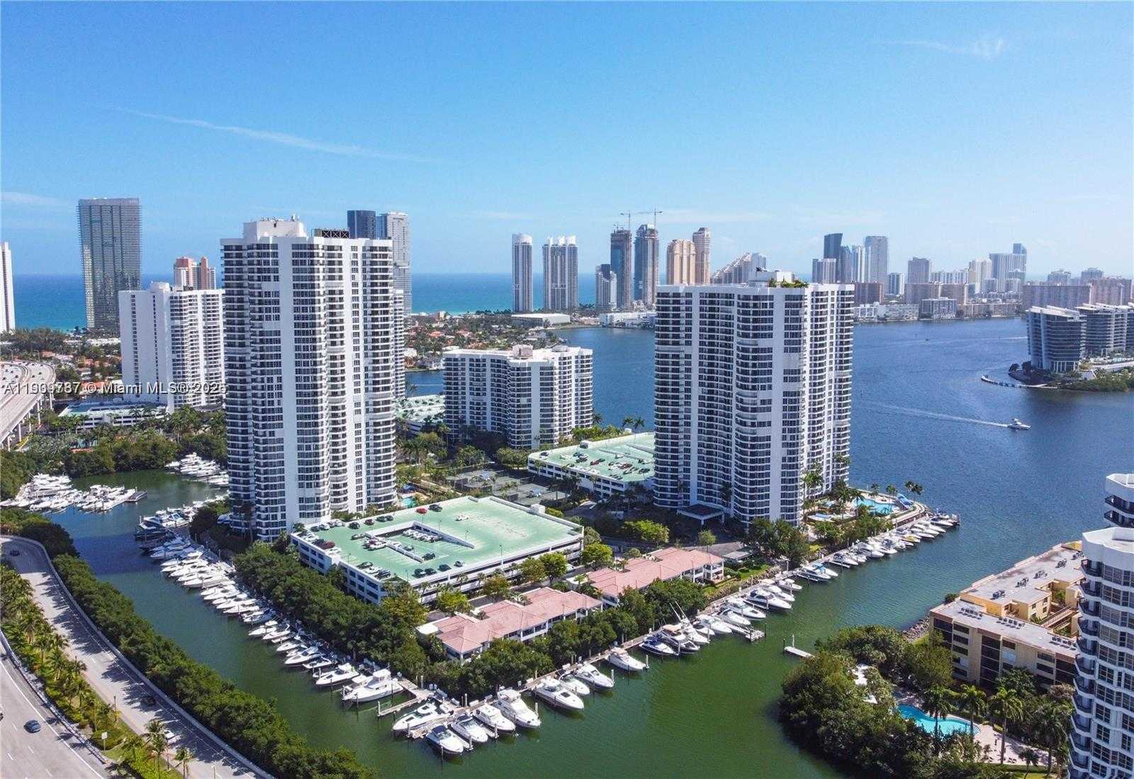 Small Image of 3600 MYSTIC POINTE DR #310, Aventura Number 25