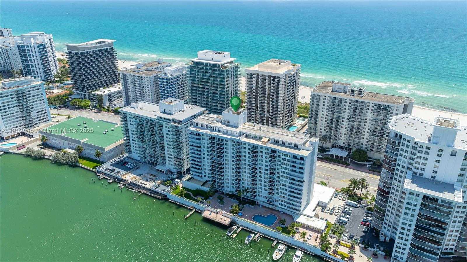 Small Image of 5700 COLLINS AVE #10D, Miami Beach Number 36