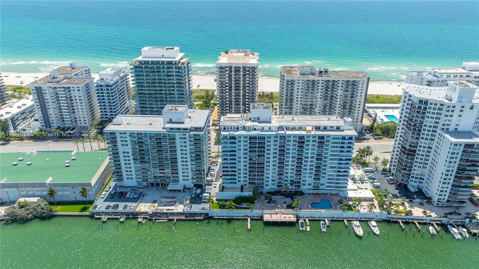 Small Image of 5700 COLLINS AVE #10D, Miami Beach Number 37