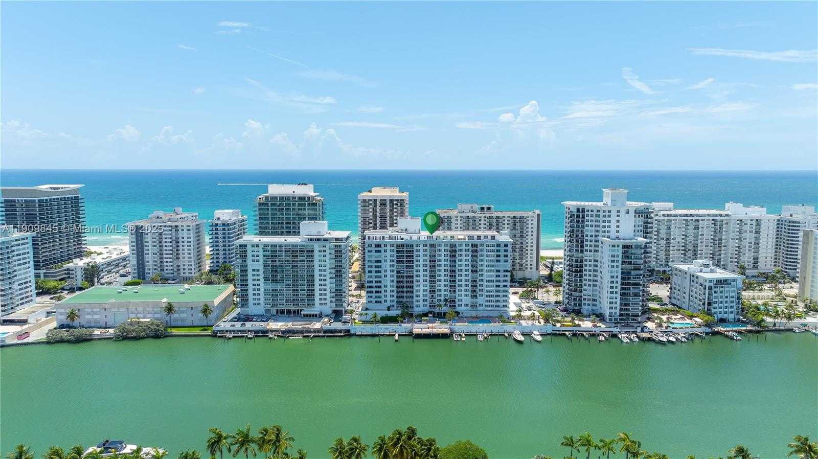 Small Image of 5700 COLLINS AVE #10D, Miami Beach Number 43