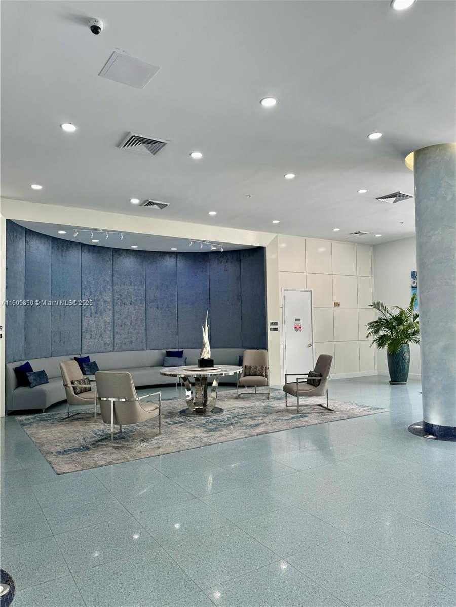 Small Image of 18800 NORTH EAST 29TH AVE #829, Aventura Number 15