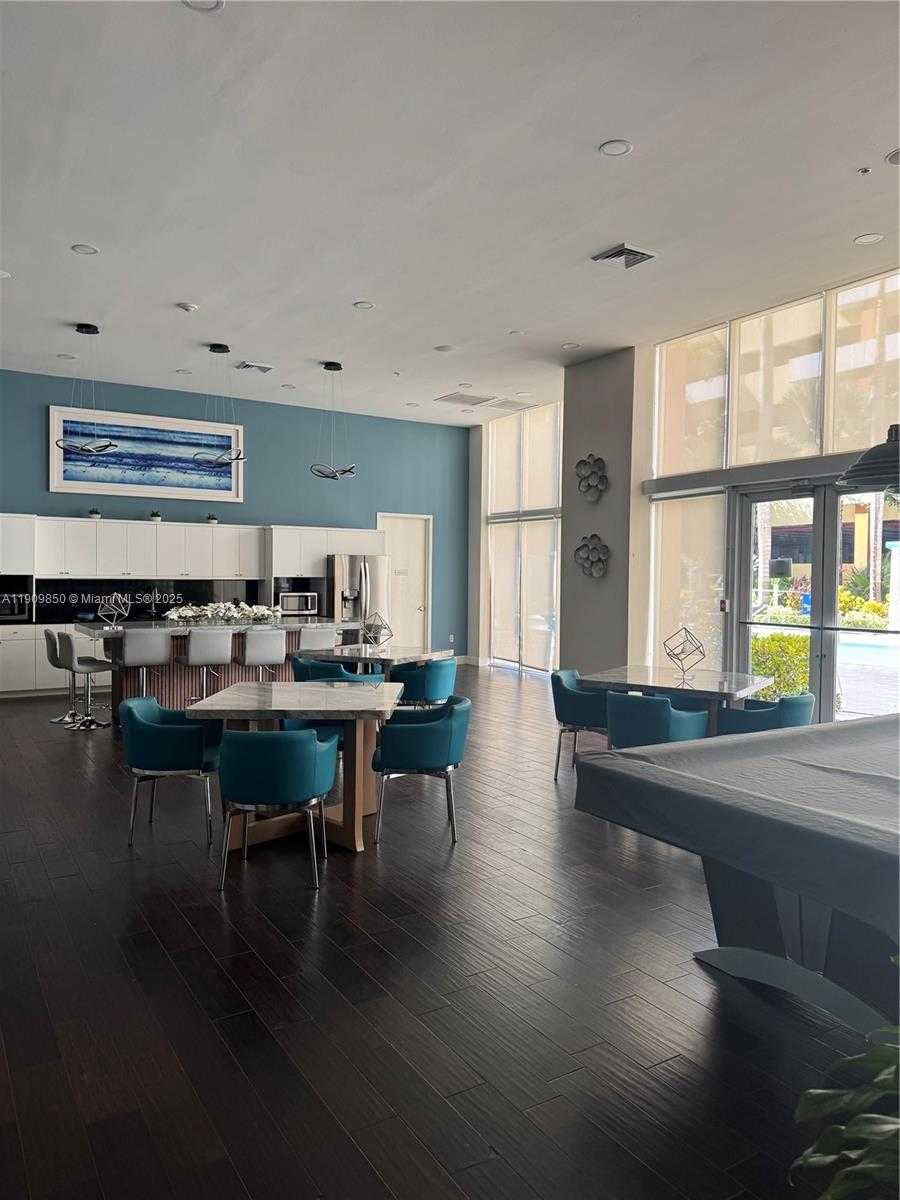 Small Image of 18800 NORTH EAST 29TH AVE #829, Aventura Number 16