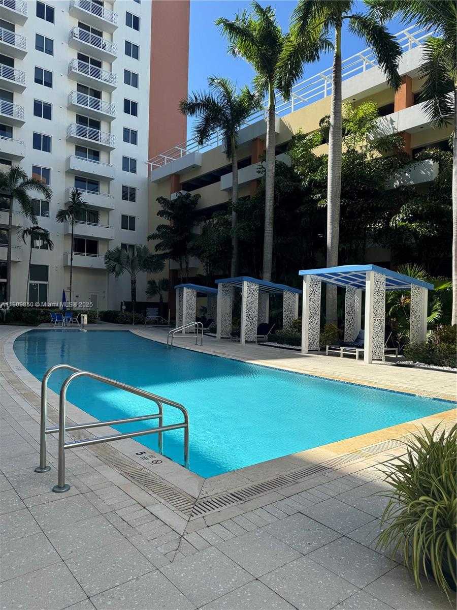 Small Image of 18800 NORTH EAST 29TH AVE #829, Aventura Number 18