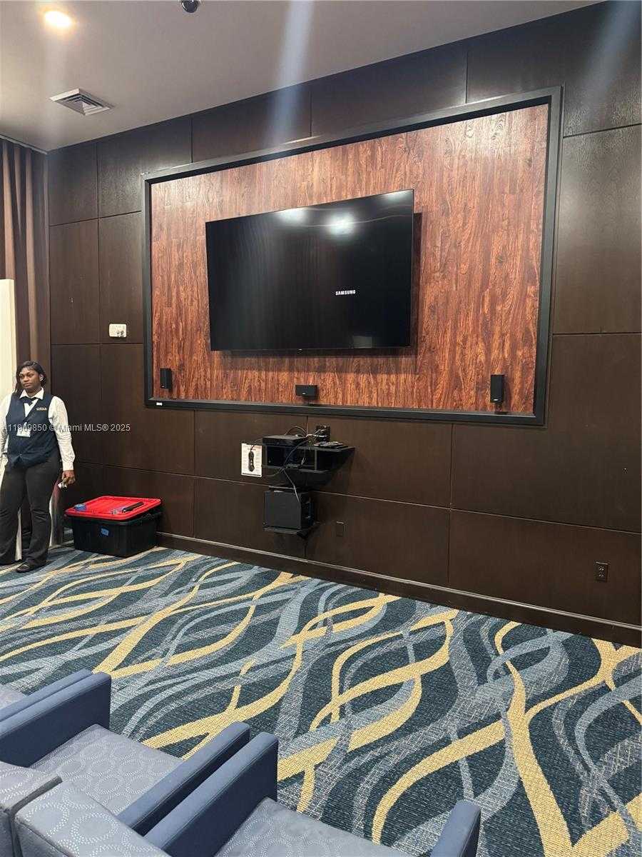 Small Image of 18800 NORTH EAST 29TH AVE #829, Aventura Number 19