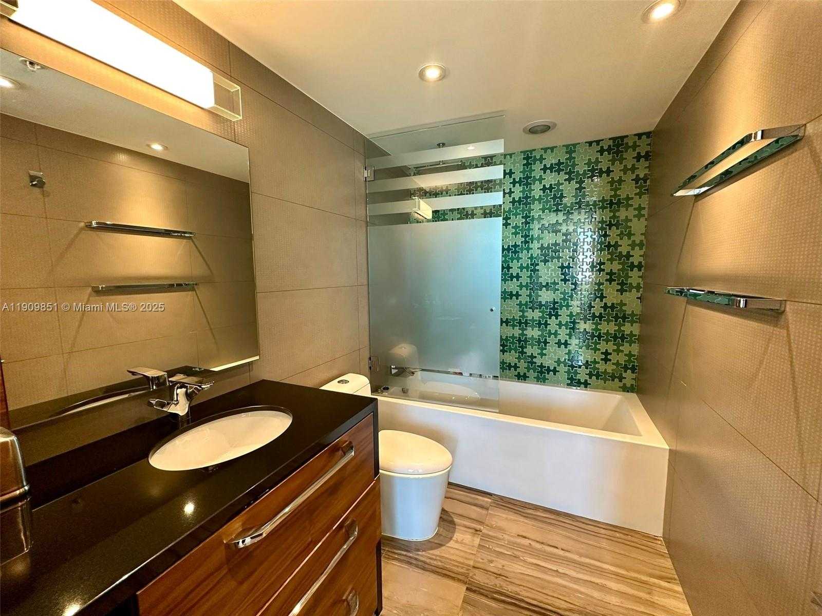 Small Image of 92 SOUTH WEST 3RD ST #PH5213, Miami Number 20