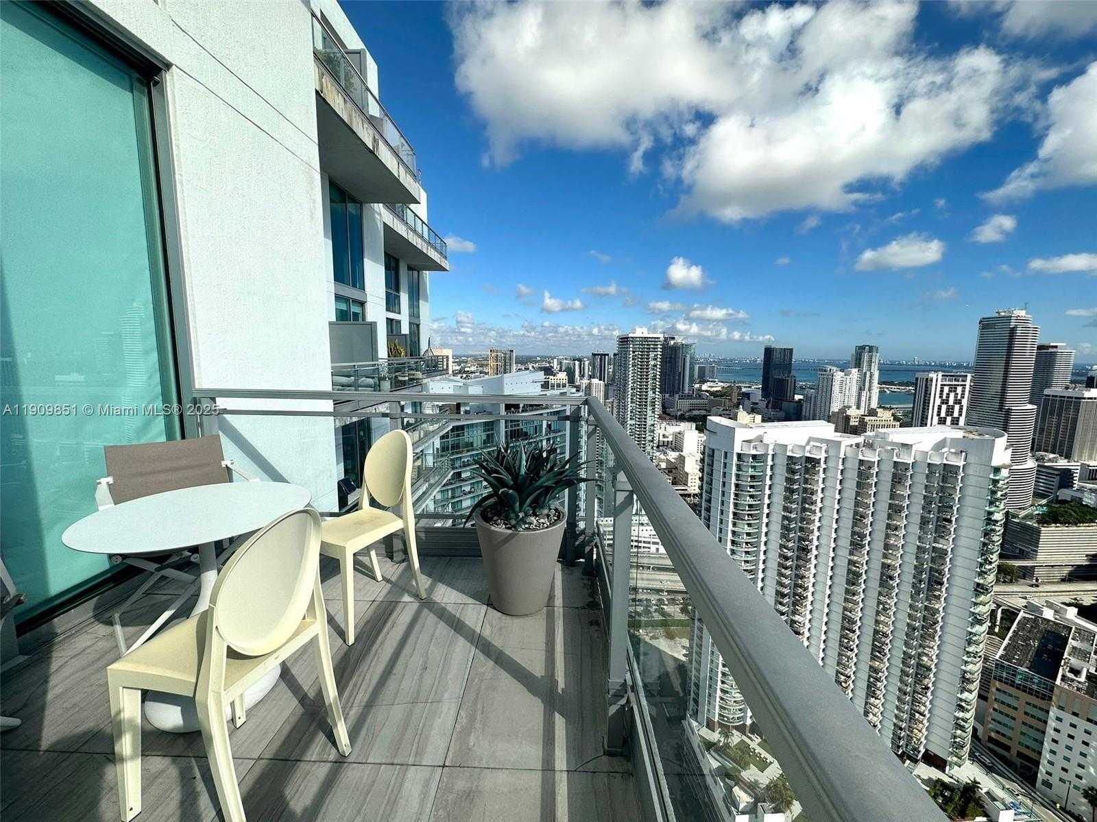 Small Image of 92 SOUTH WEST 3RD ST #PH5213, Miami Number 5