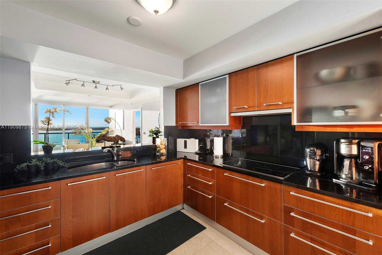 Small Image of 1331 BRICKELL BAY DR #2203, Miami Number 11