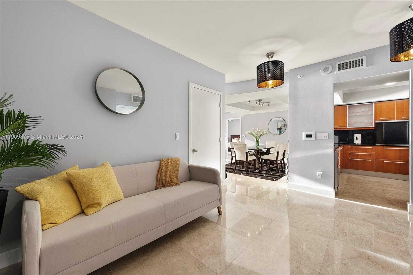 Small Image of 1331 BRICKELL BAY DR #2203, Miami Number 25