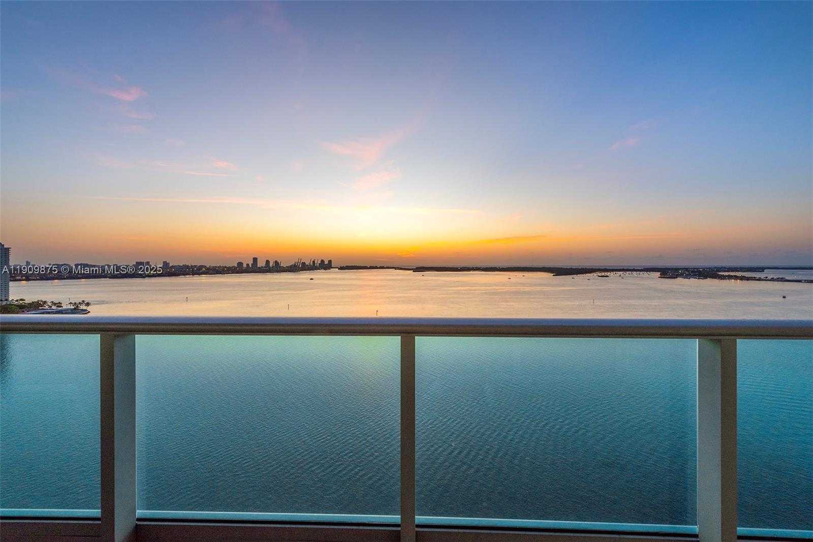 Small Image of 1331 BRICKELL BAY DR #2203, Miami Number 31