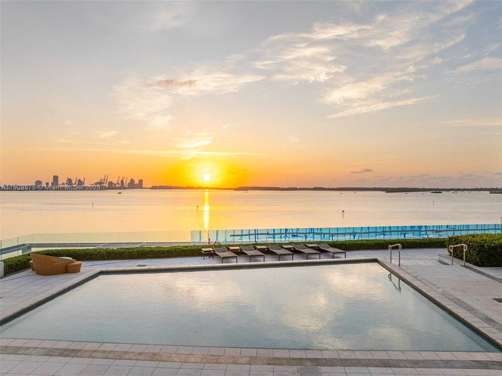 Small Image of 1331 BRICKELL BAY DR #2203, Miami Number 37