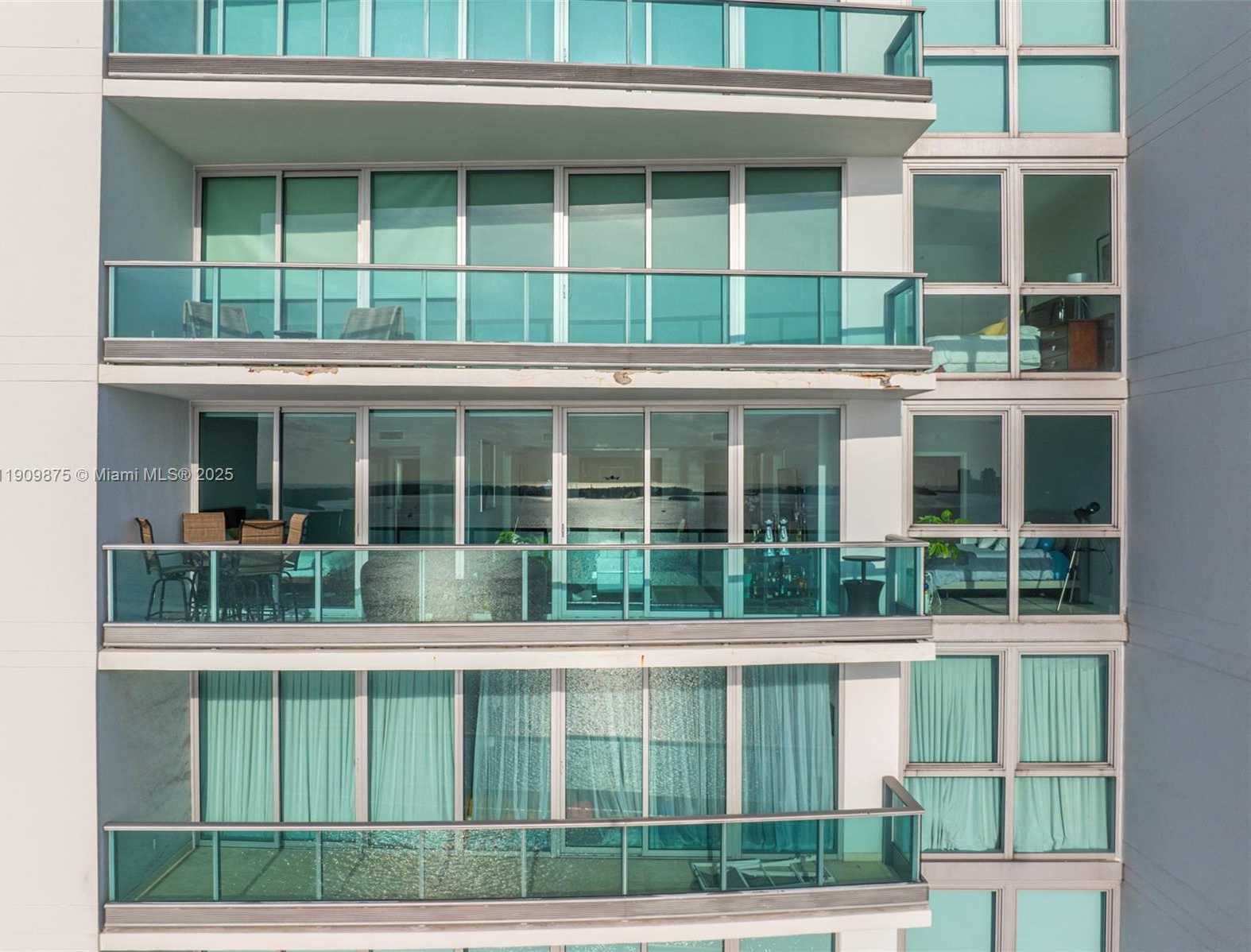 Small Image of 1331 BRICKELL BAY DR #2203, Miami Number 41