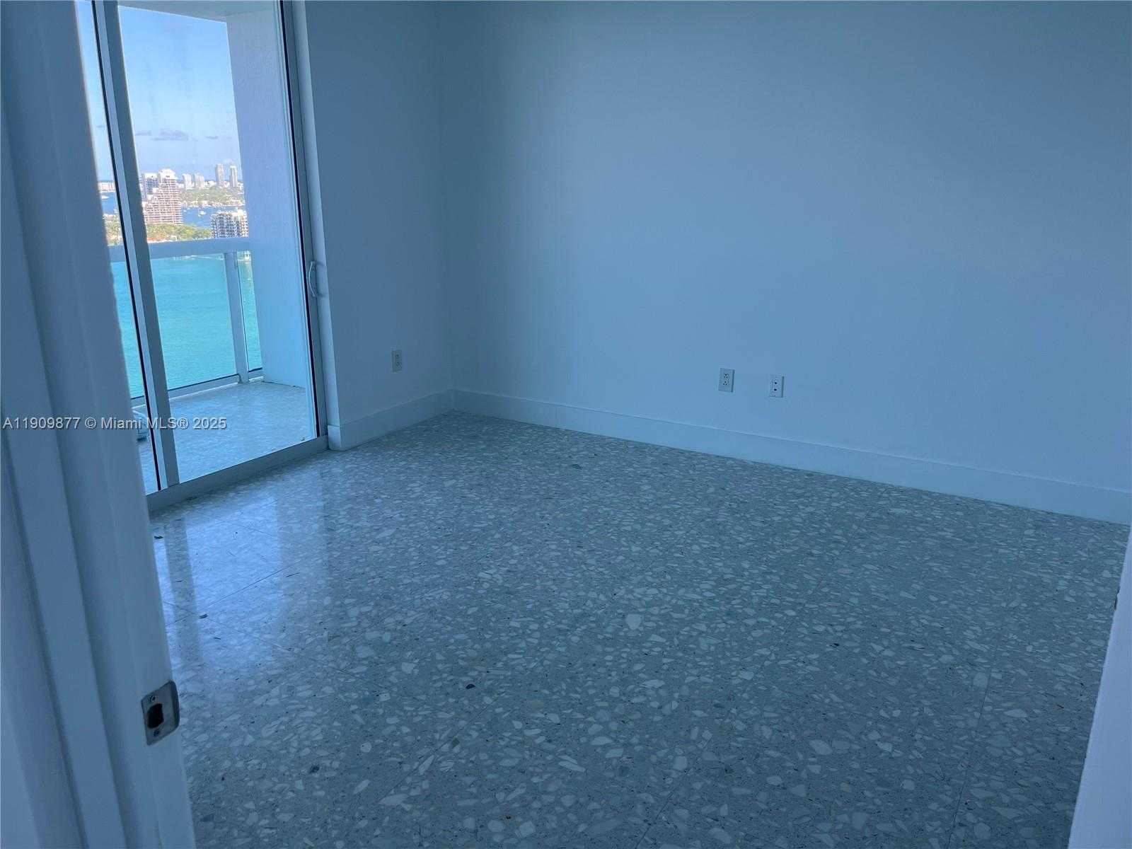 Small Image of 1800 NORTH BAYSHORE DR #2607, Miami Number 10