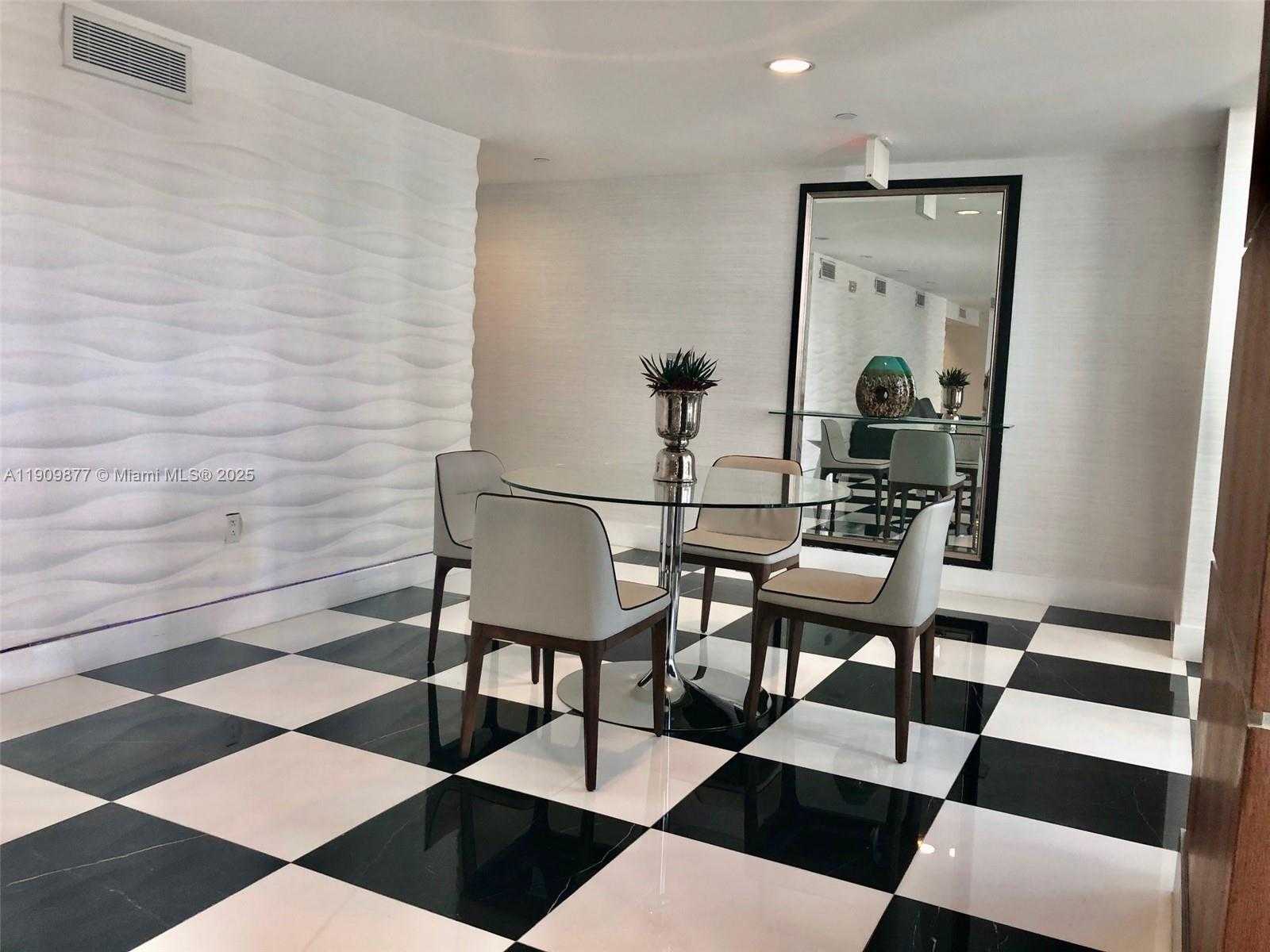 Small Image of 1800 NORTH BAYSHORE DR #2607, Miami Number 16
