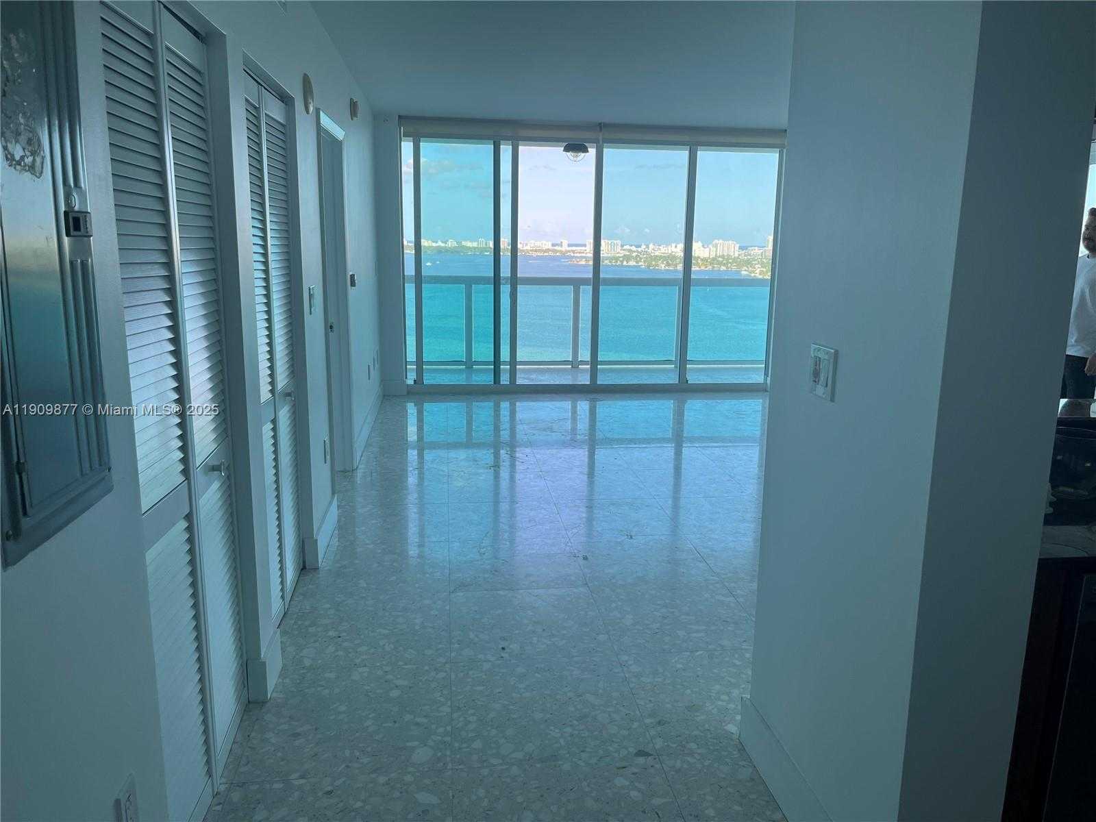Small Image of 1800 NORTH BAYSHORE DR #2607, Miami Number 3