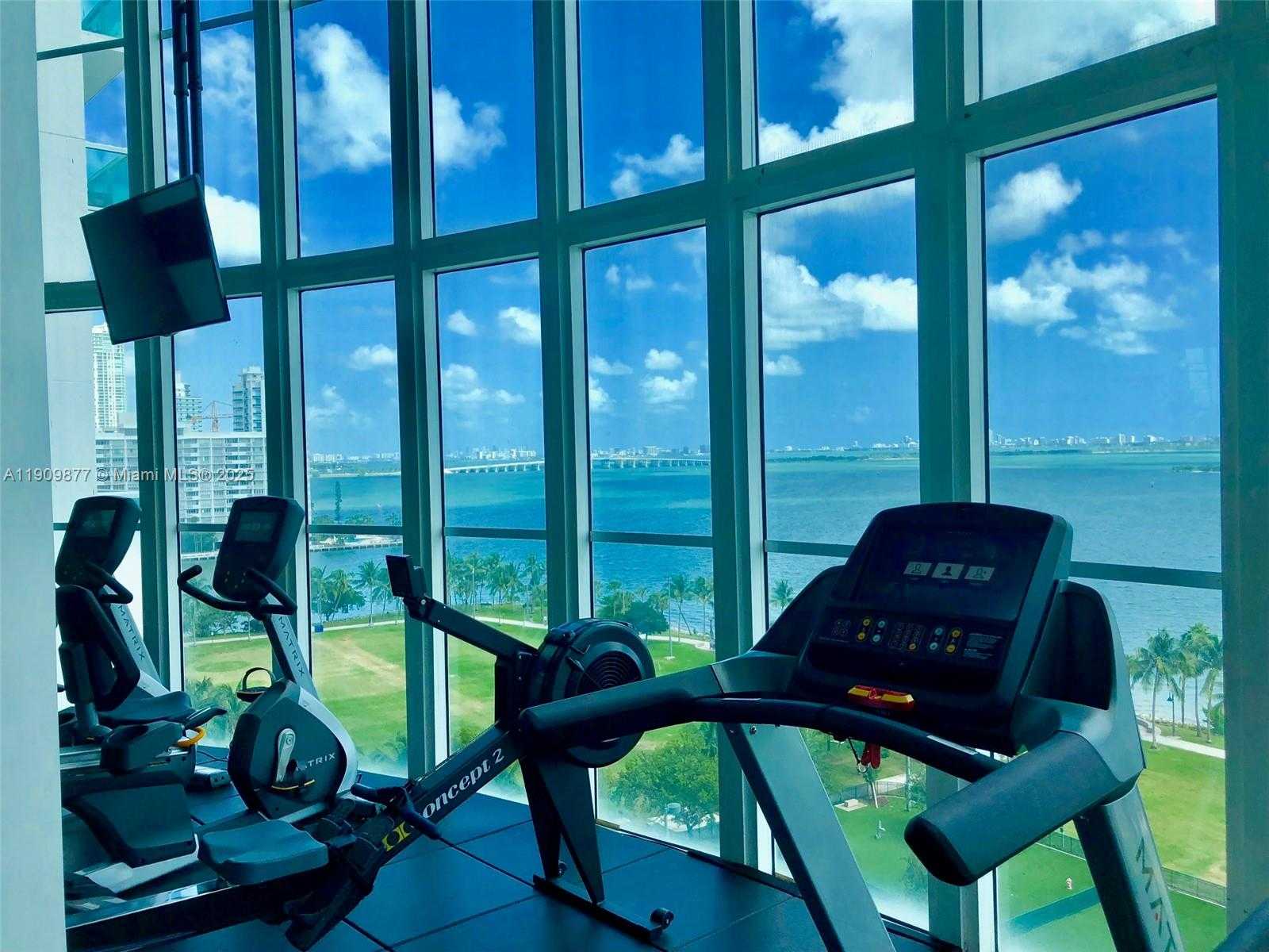 Small Image of 1800 NORTH BAYSHORE DR #2607, Miami Number 36