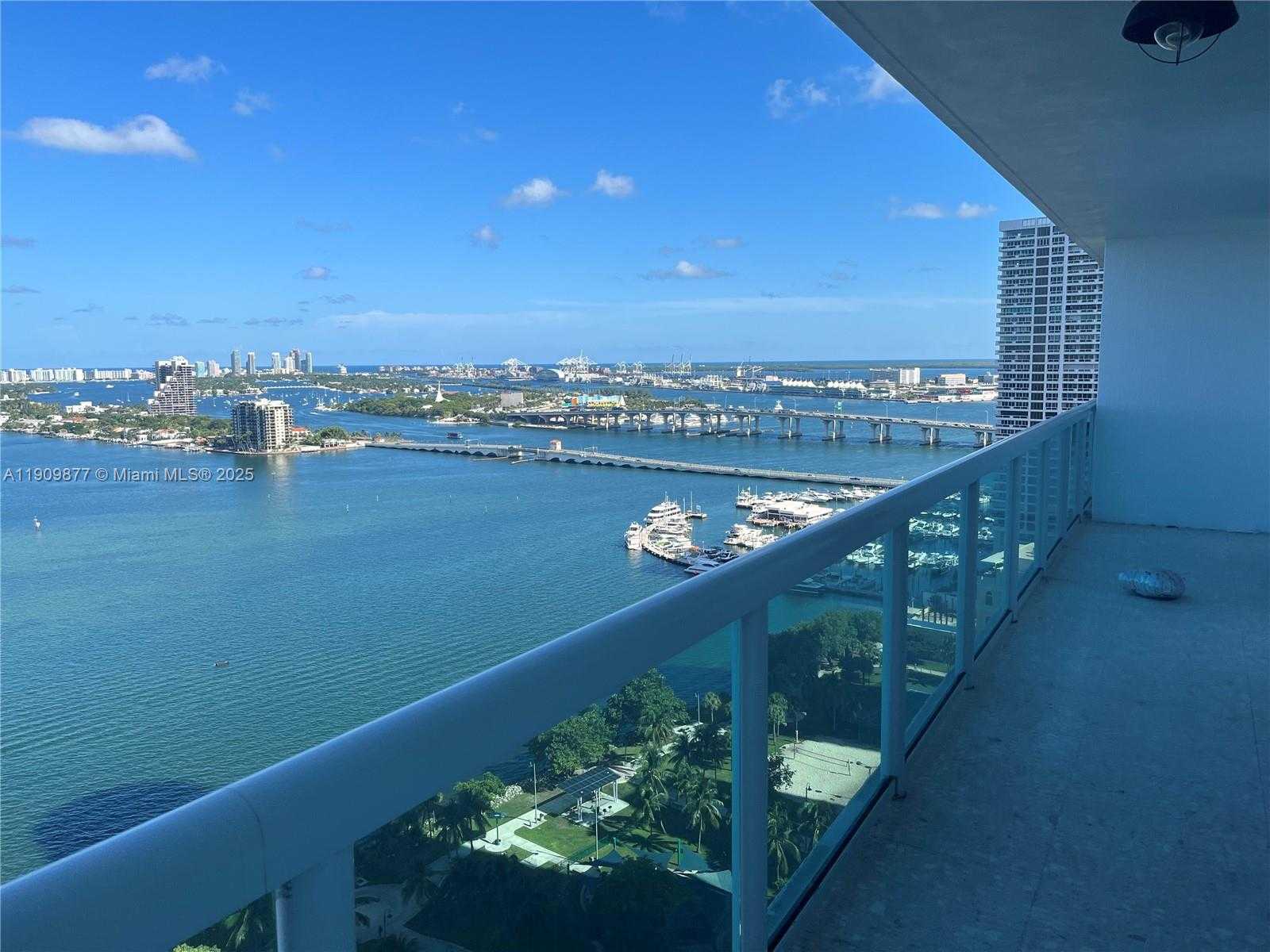 Small Image of 1800 NORTH BAYSHORE DR #2607, Miami Number 5