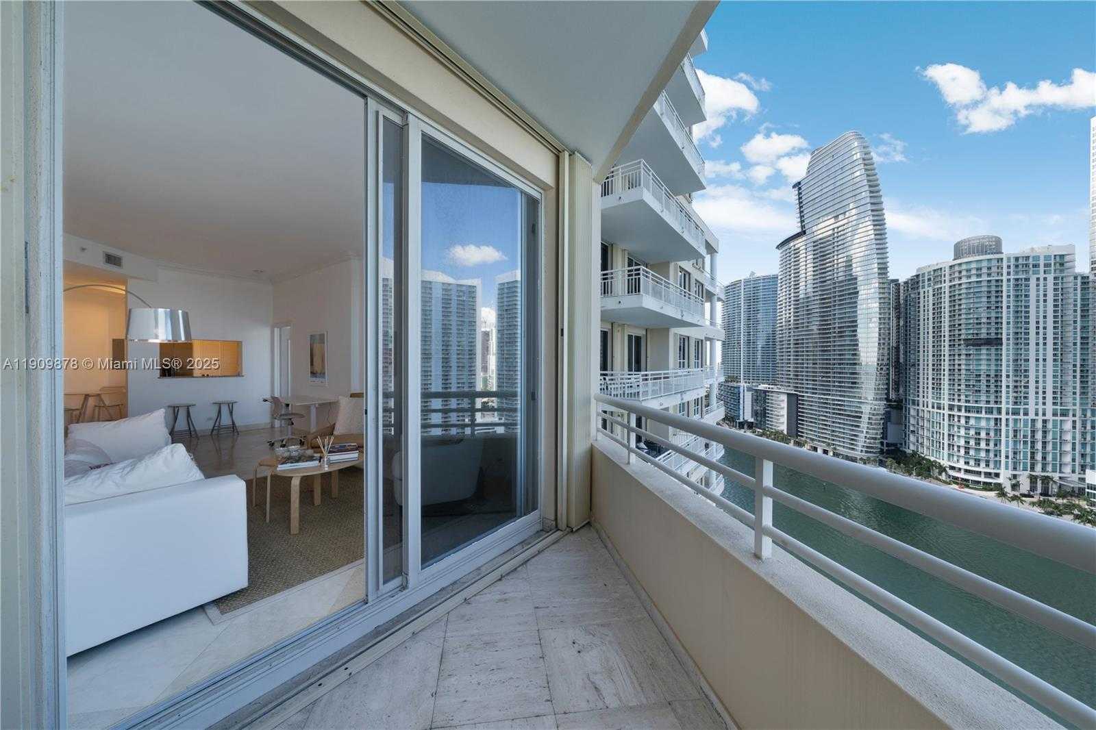 Small Image of 888 BRICKELL KEY DR #2610, Miami Number 6