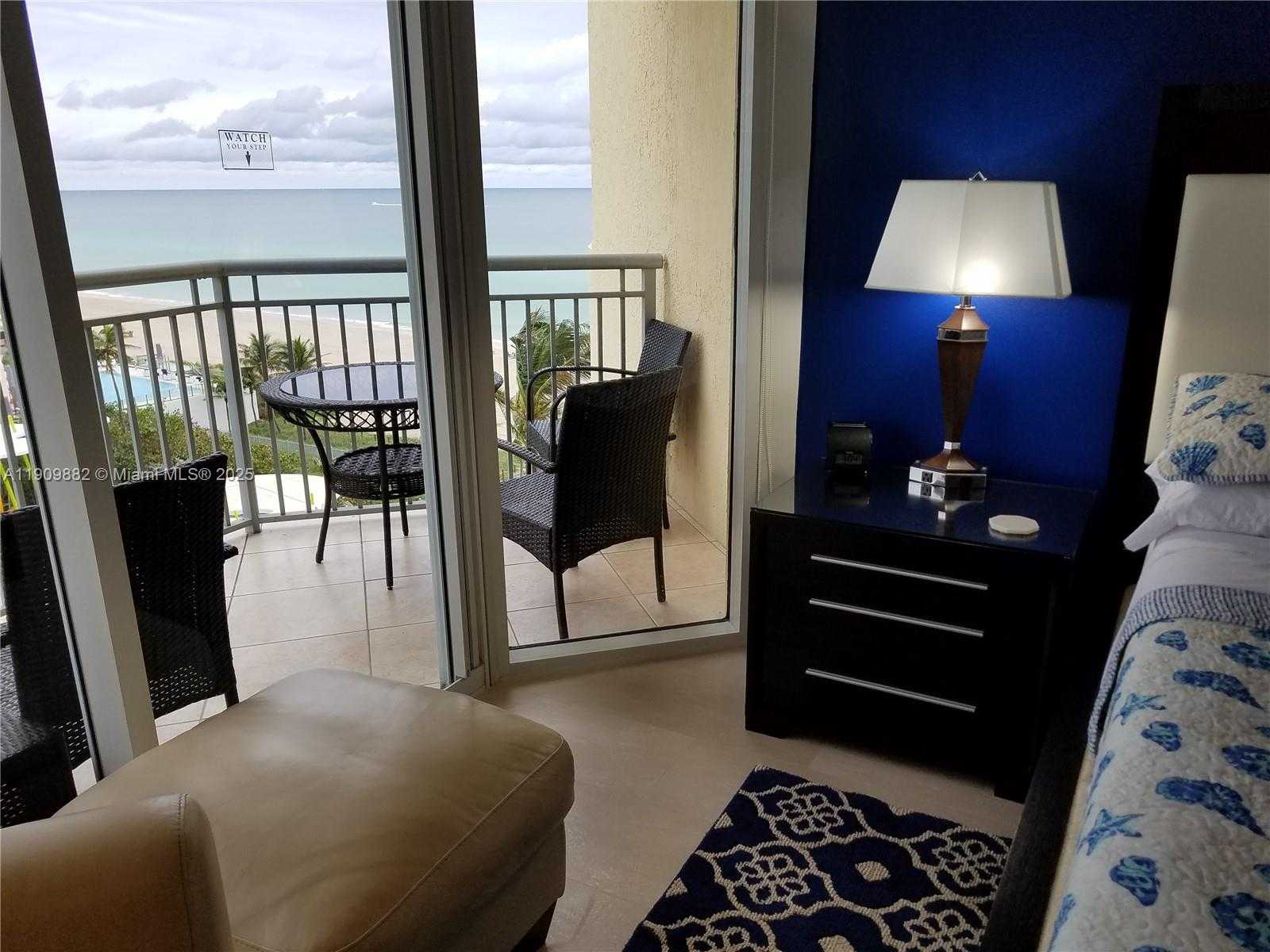 Small Image of 17375 COLLINS AVE #906, Sunny Isles Beach Number 11