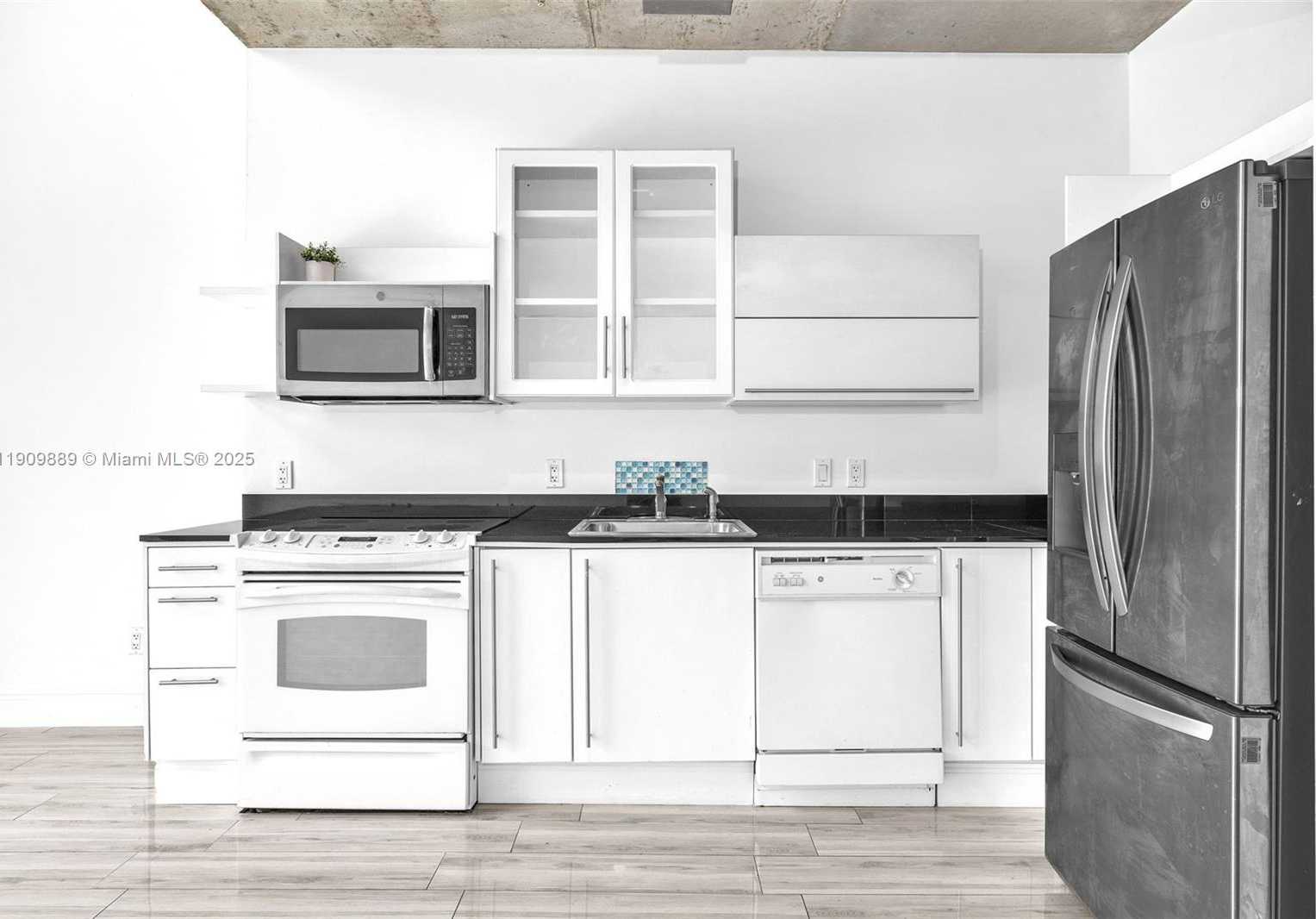 Small Image of 690 SOUTH WEST 1ST COURT #1008, Miami Number 8