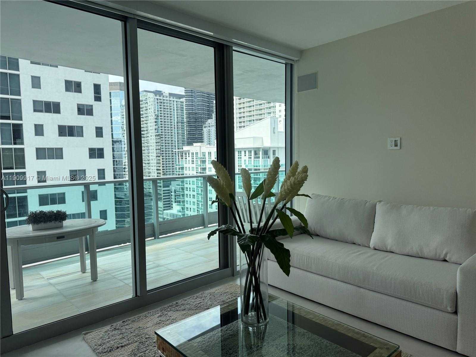 Small Image of 1331 BRICKELL BAY DR #2307, Miami Number 21