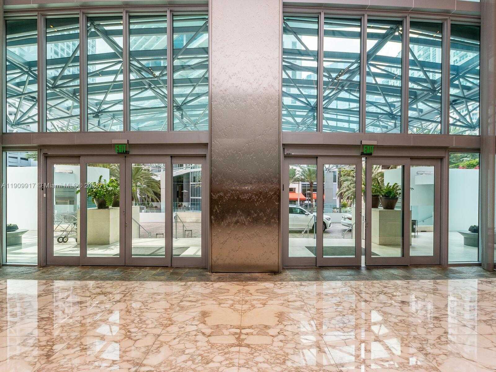 Small Image of 1331 BRICKELL BAY DR #2307, Miami Number 45