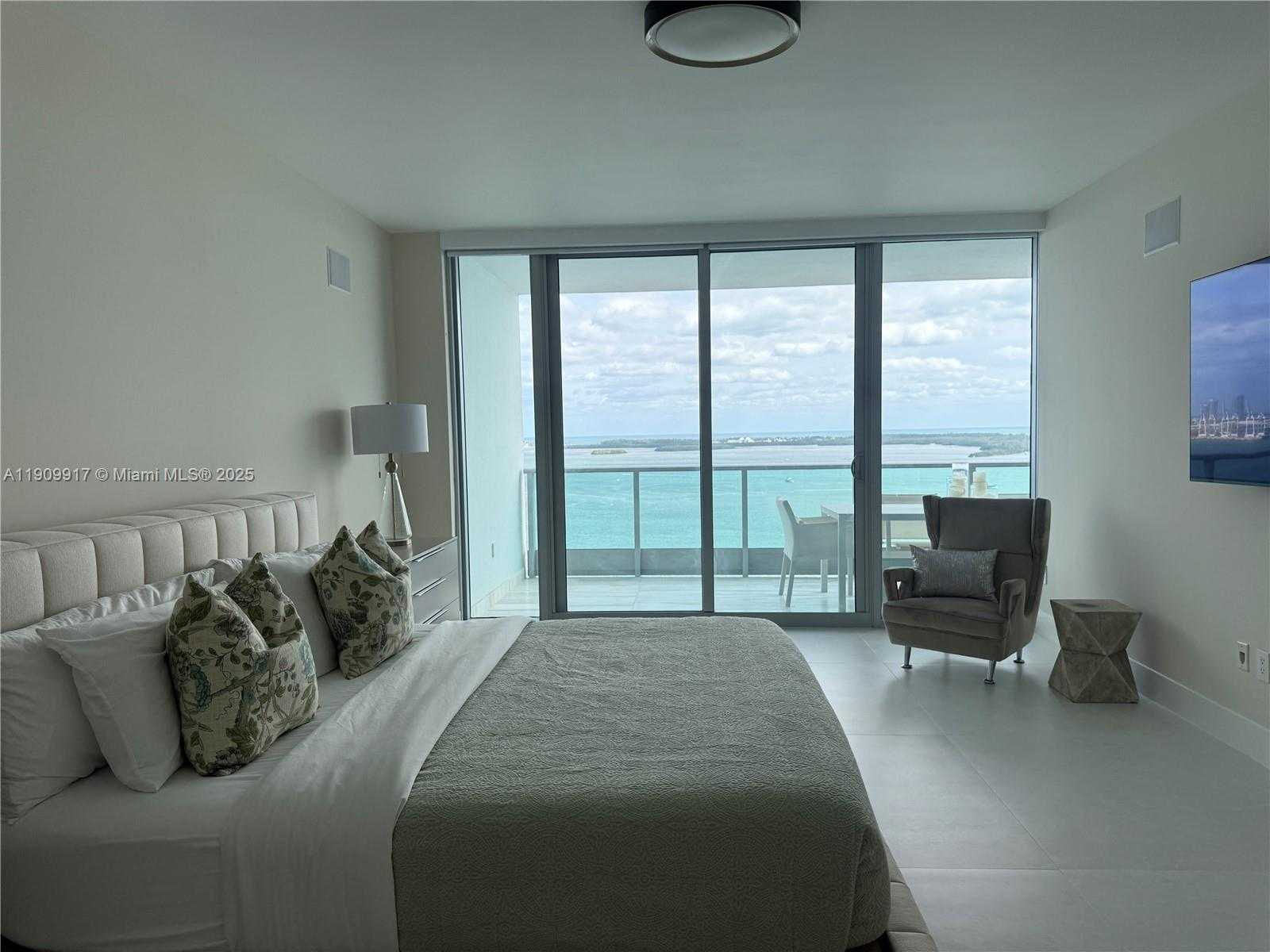 Small Image of 1331 BRICKELL BAY DR #2307, Miami Number 8
