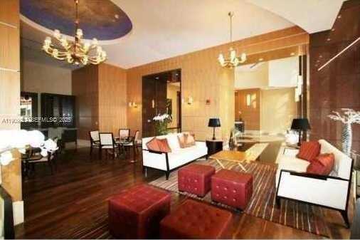 Imagen de Pequeño Objeto