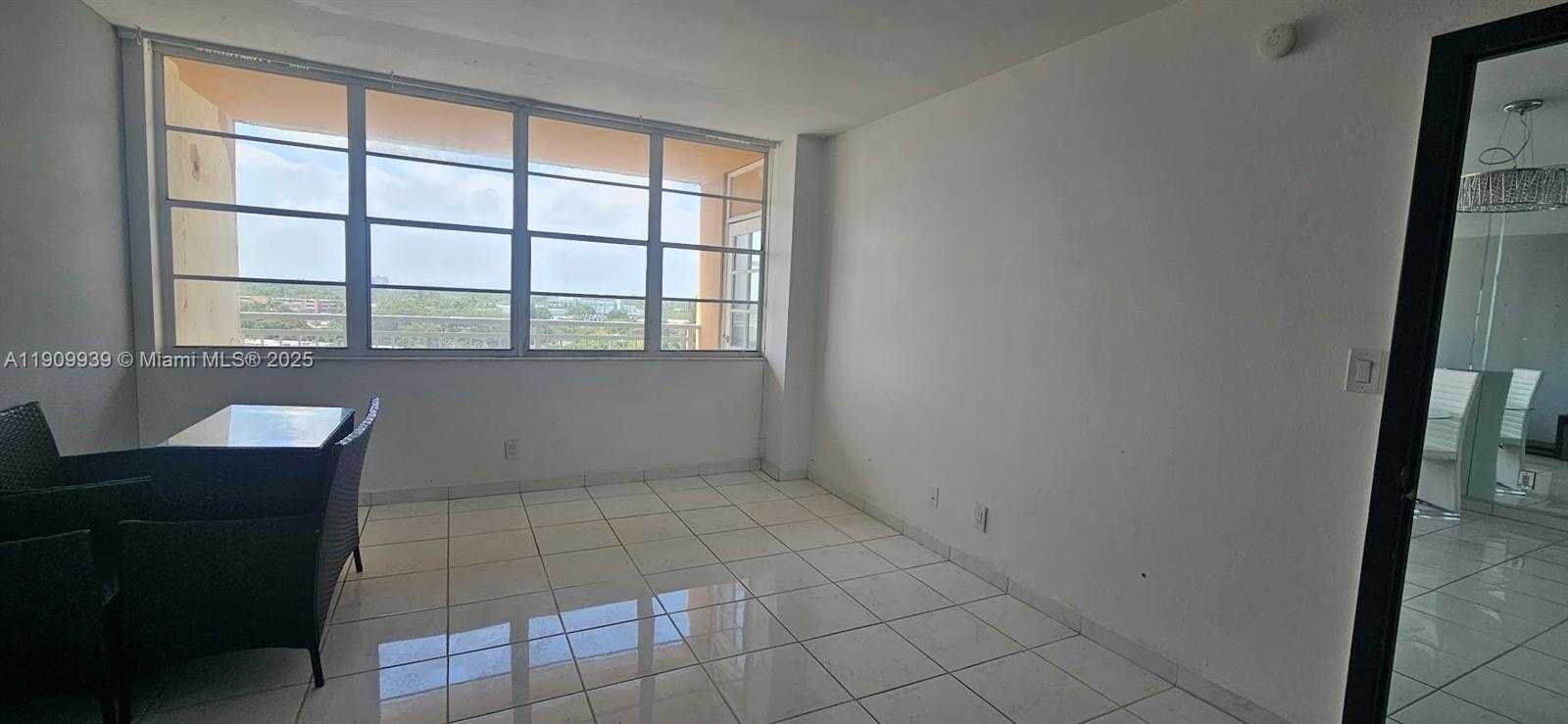 Small Image of 2025 NORTH EAST 164TH ST #914, North Miami Beach Number 6