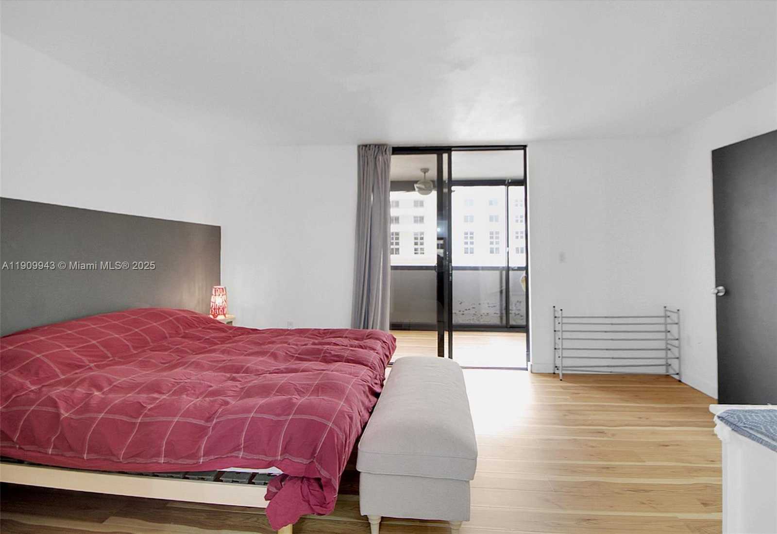 Small Image of 1621 COLLINS AVE #710, Miami Beach Number 20