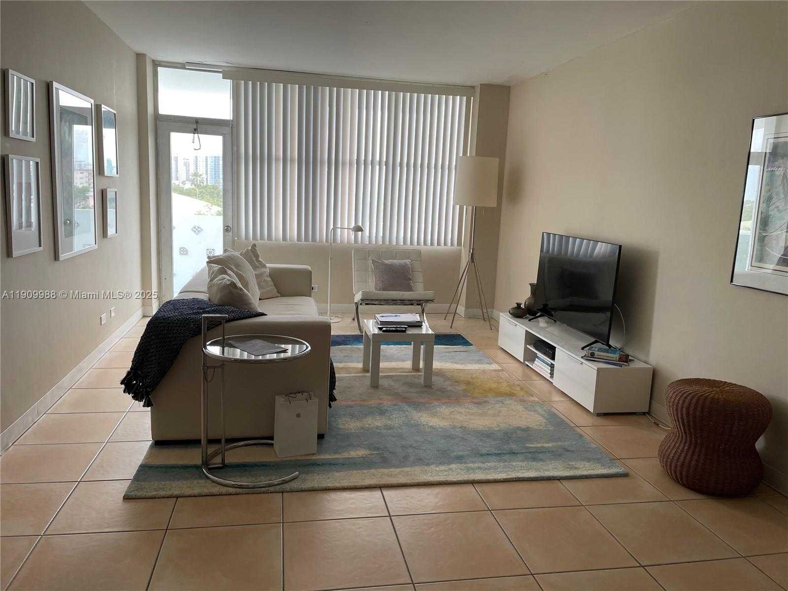 Small Image of 7441 WAYNE AVE #4K, Miami Beach Number 4
