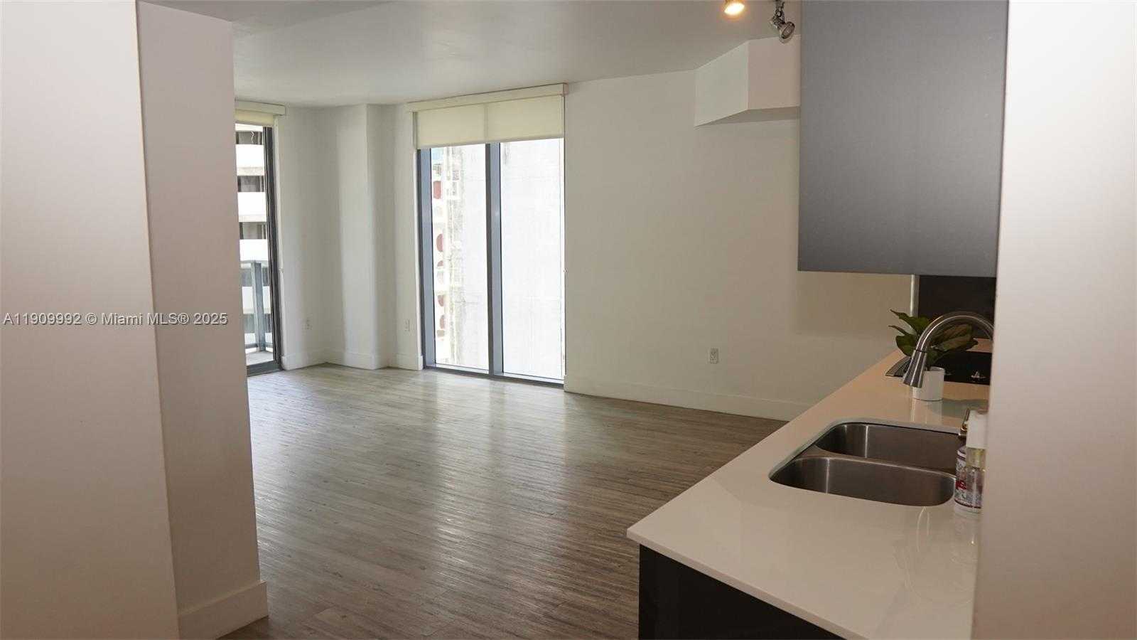 Small Image of 31 SOUTH EAST 6TH ST #1108, Miami Number 10