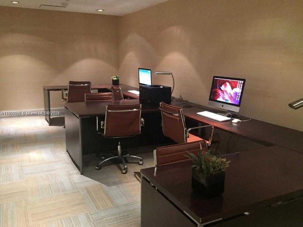 Small Image of 950 SOUTH BRICKELL BAY #1109, Miami Number 16