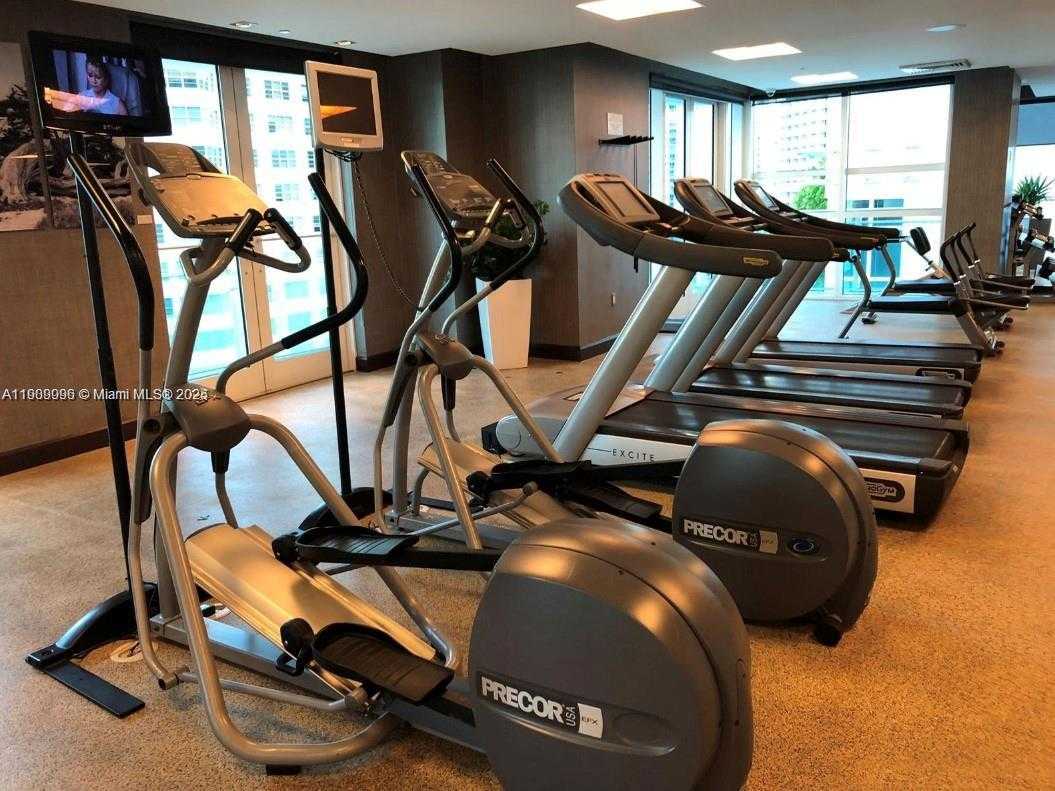 Small Image of 950 SOUTH BRICKELL BAY #1109, Miami Number 18