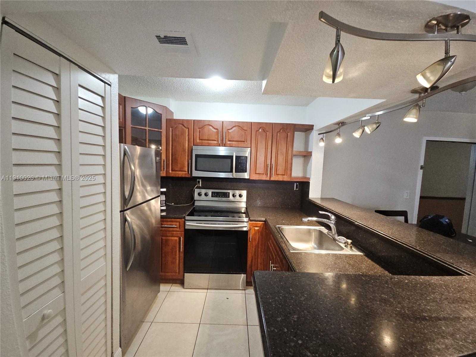 Small Image of 8145 NORTH WEST 7TH ST #411, Miami Number 4