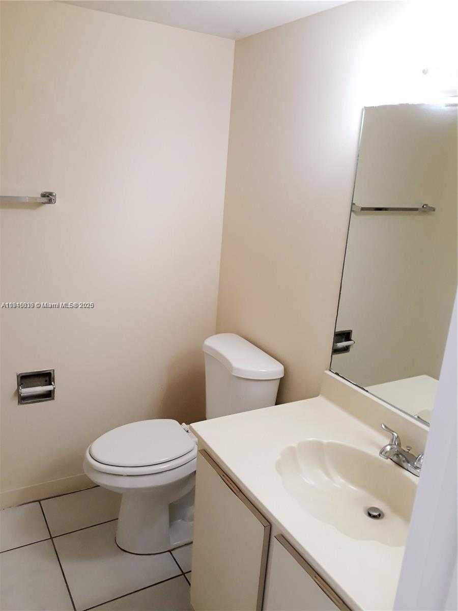 Small Image of 9429 FONTAINEBLEAU BLVD #113-33, Miami Number 9