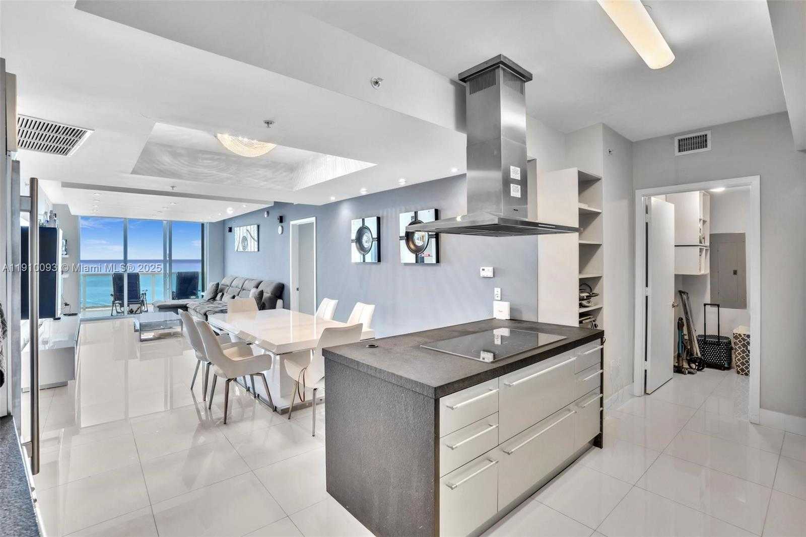Small Image of 18201 COLLINS AVE #1502, Sunny Isles Beach Number 10