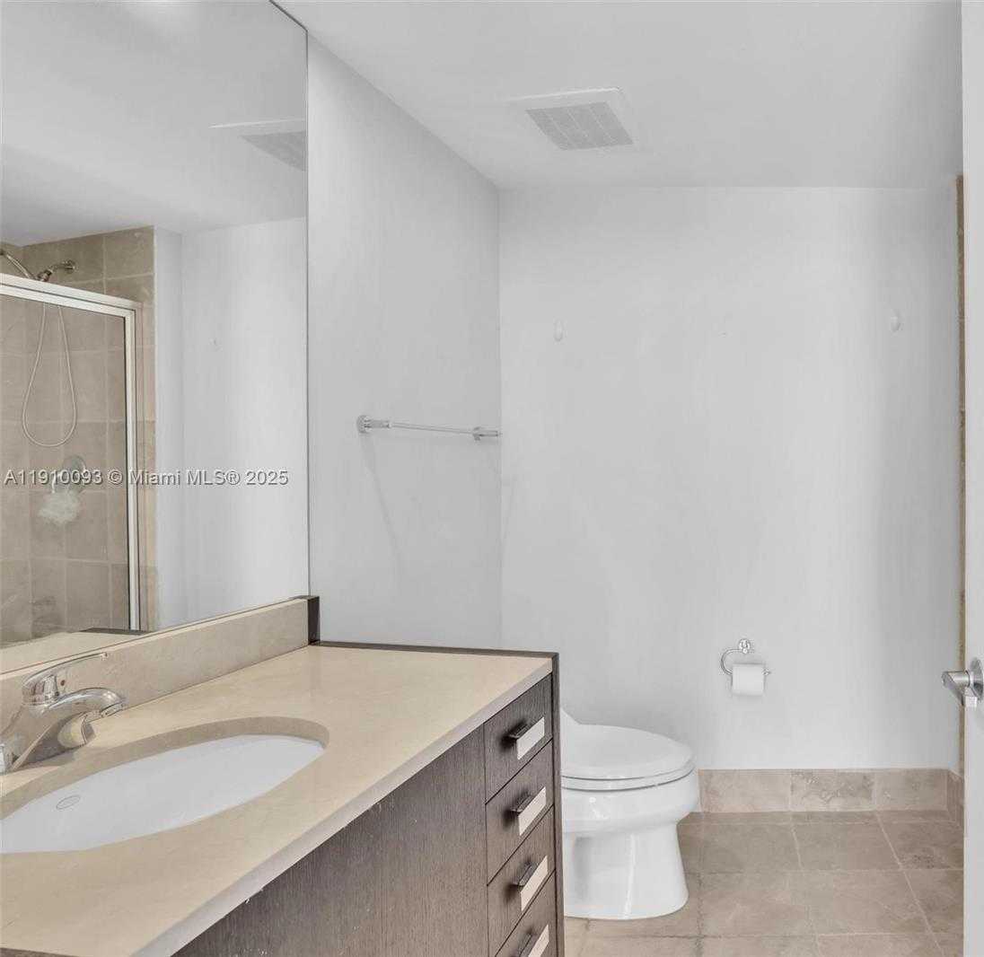 Small Image of 18201 COLLINS AVE #1502, Sunny Isles Beach Number 8