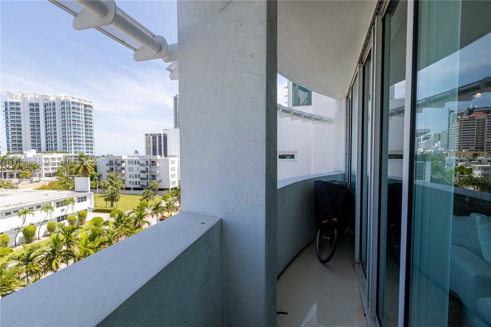 Small Image of 6580 INDIAN CREEK DR #310, Miami Beach Number 32
