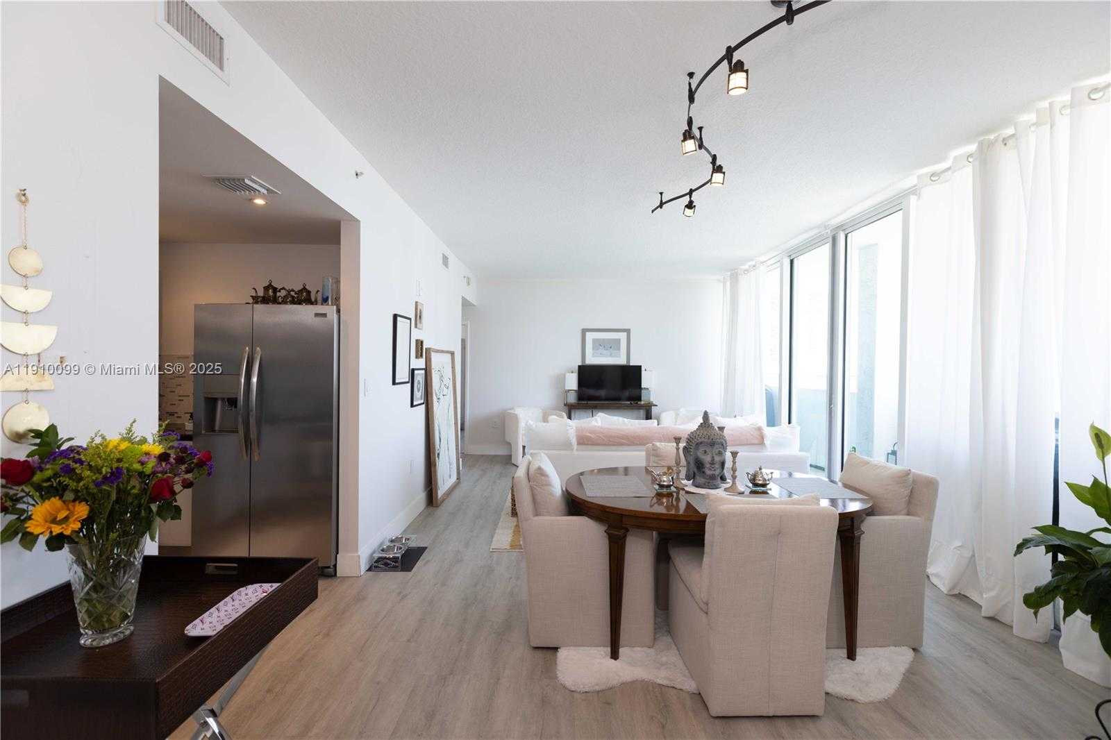 Small Image of 6580 INDIAN CREEK DR #310, Miami Beach Number 6