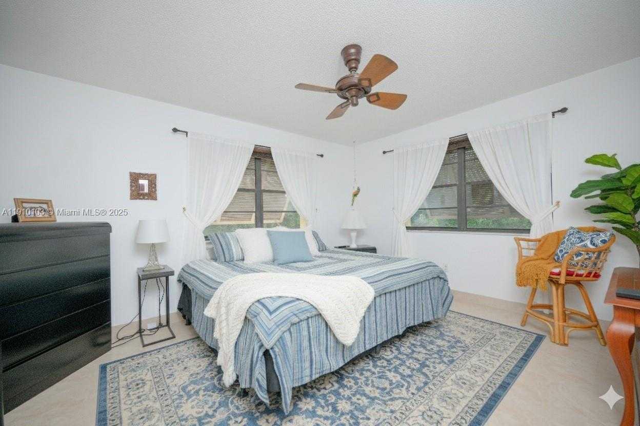 Small Image of 7965 SOUTH WEST 86TH ST #126, Miami Number 2