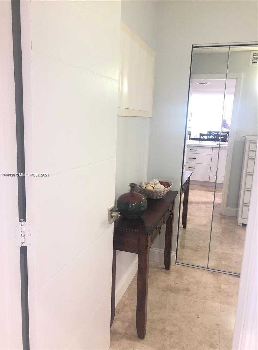 Small Image of 1717 NORTH BAYSHORE DR #A2746, Miami Number 18