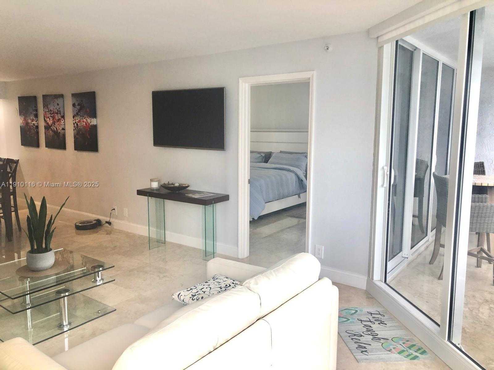 Small Image of 1717 NORTH BAYSHORE DR #A2746, Miami Number 5