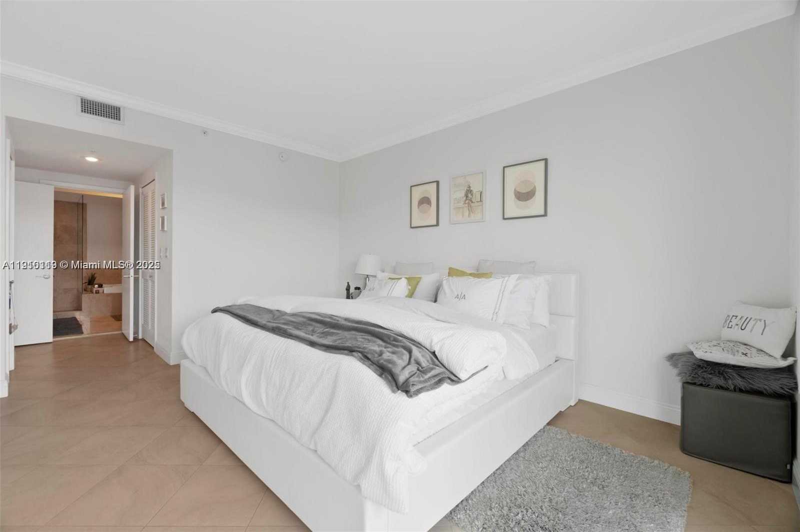 Small Image of 218 SOUTH EAST 14TH ST #1003, Miami Number 16