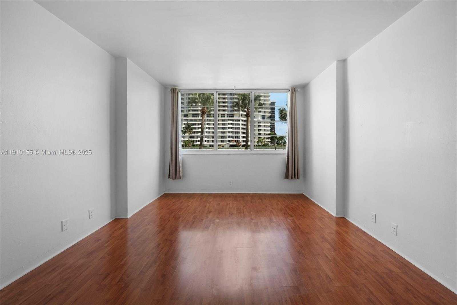 Small Image of 3301 NORTH EAST 5TH AVE #214, Miami Number 20