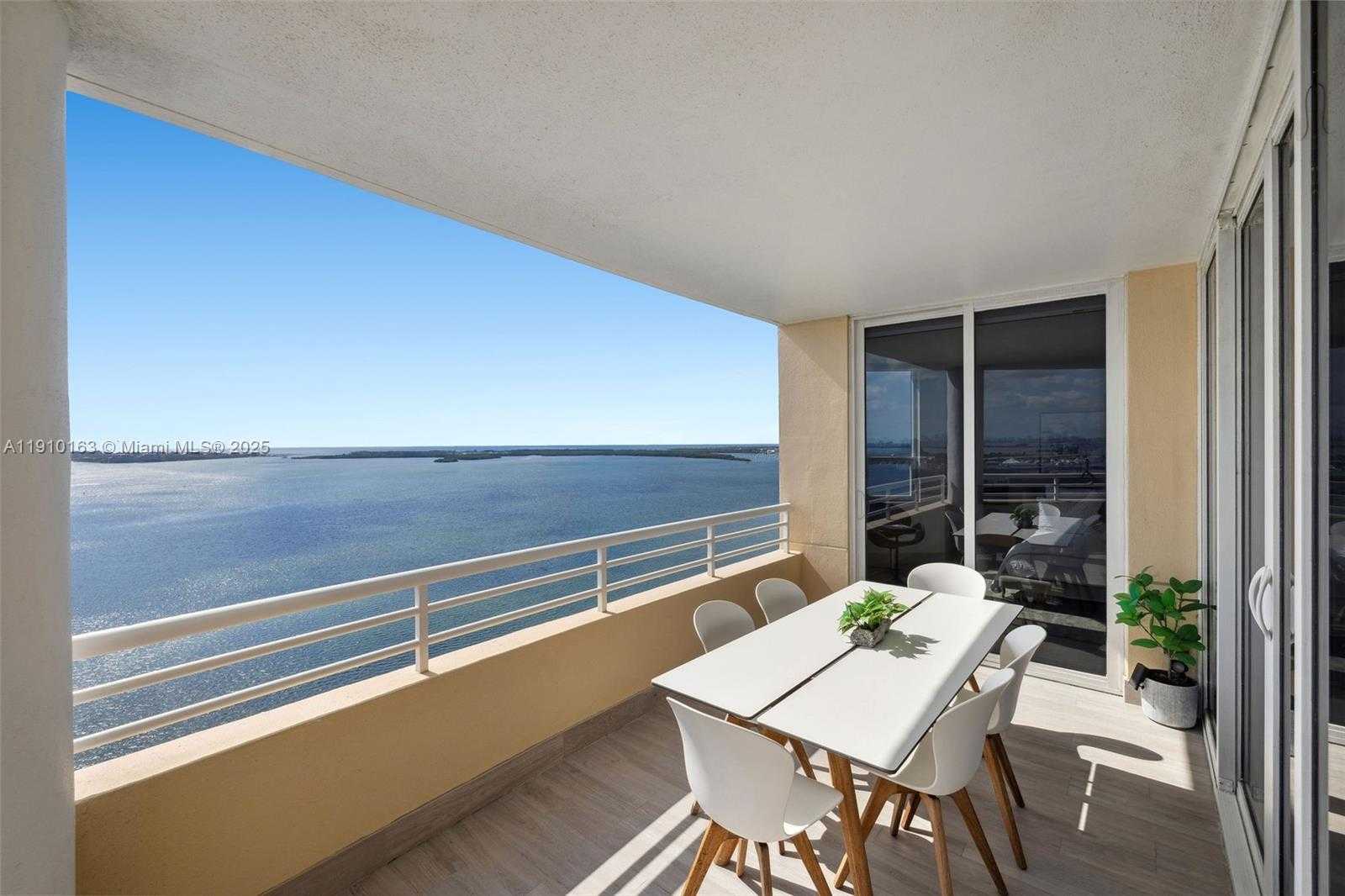 Small Image of 808 BRICKELL KEY DR #2601, Miami Number 13